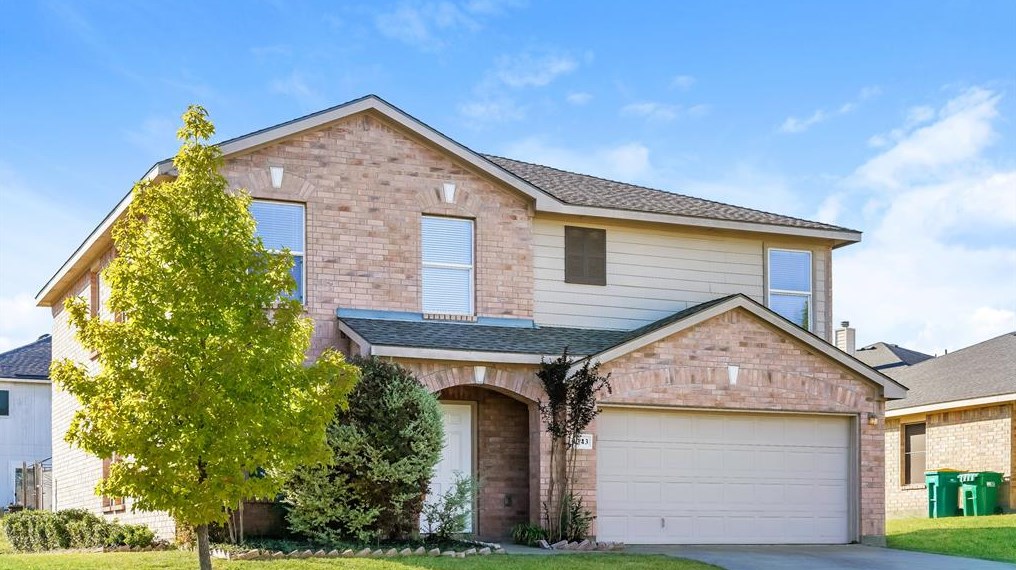 1343 Foster St, Cedar Hill, TX 75104