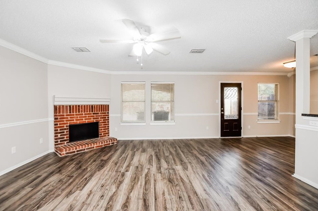 1202 Starpoint Ln, St Paul, TX 75098