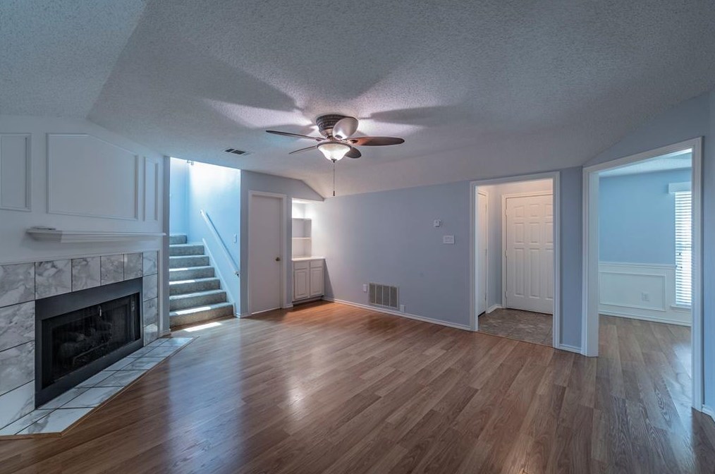 1474 Hampton Rd, Grapevine, TX 76051