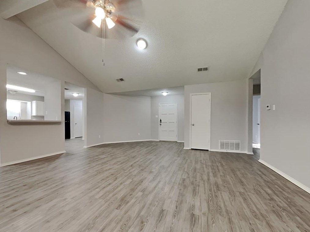 2410 Claremont Dr, Grand Prairie TX  75052-3820 exterior