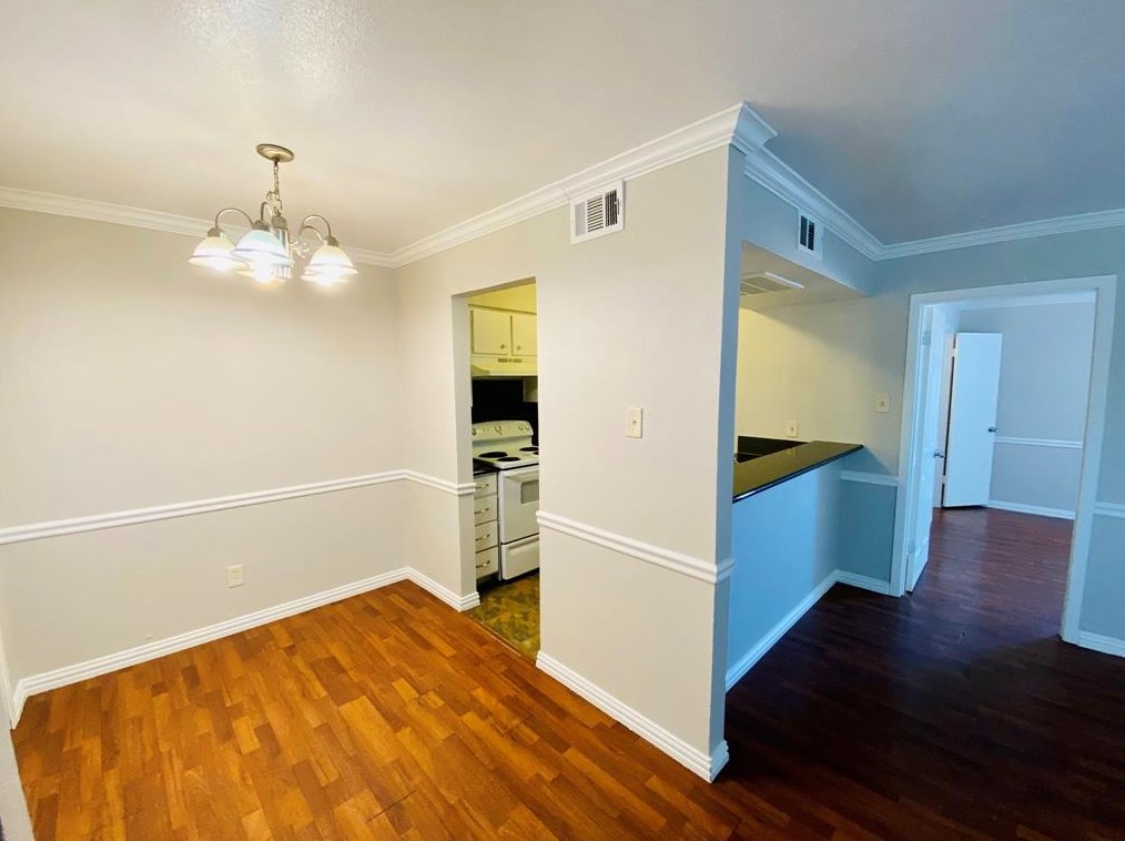2710 Community Dr #210, Dallas, TX 75220