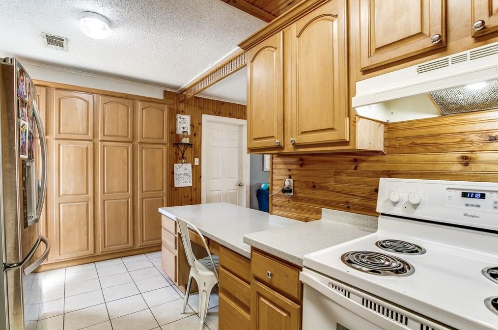 828 Bullock St, Coppell TX 75019-4530 exterior