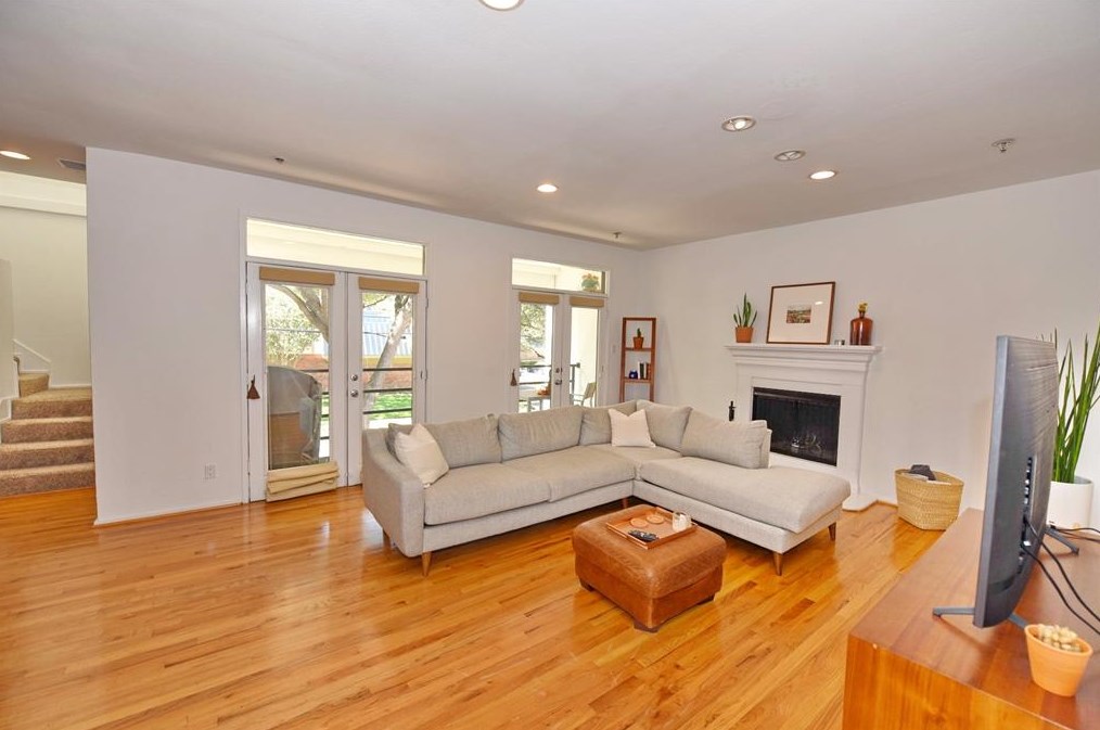 3910 Buena Vista St Unit 9, Dallas, TX 75204