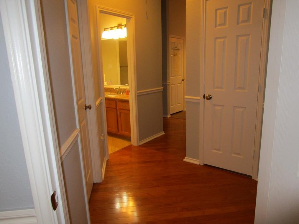 1232 Parkwood Trl, Mesquite TX 75149-8402 exterior