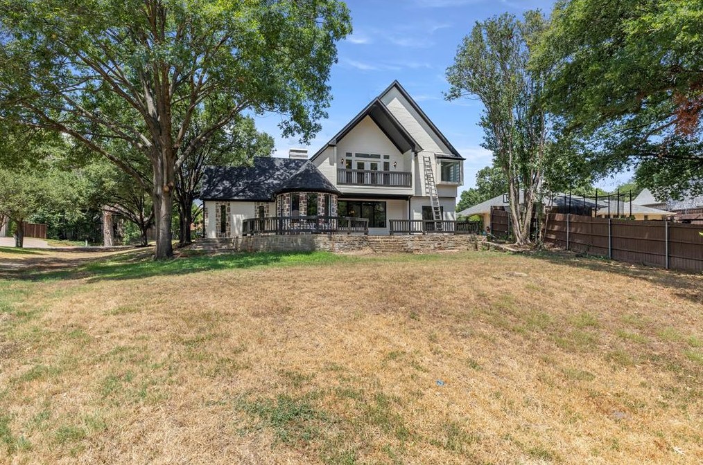 153 Meadowcreek Rd, Coppell TX 75019-4027 exterior