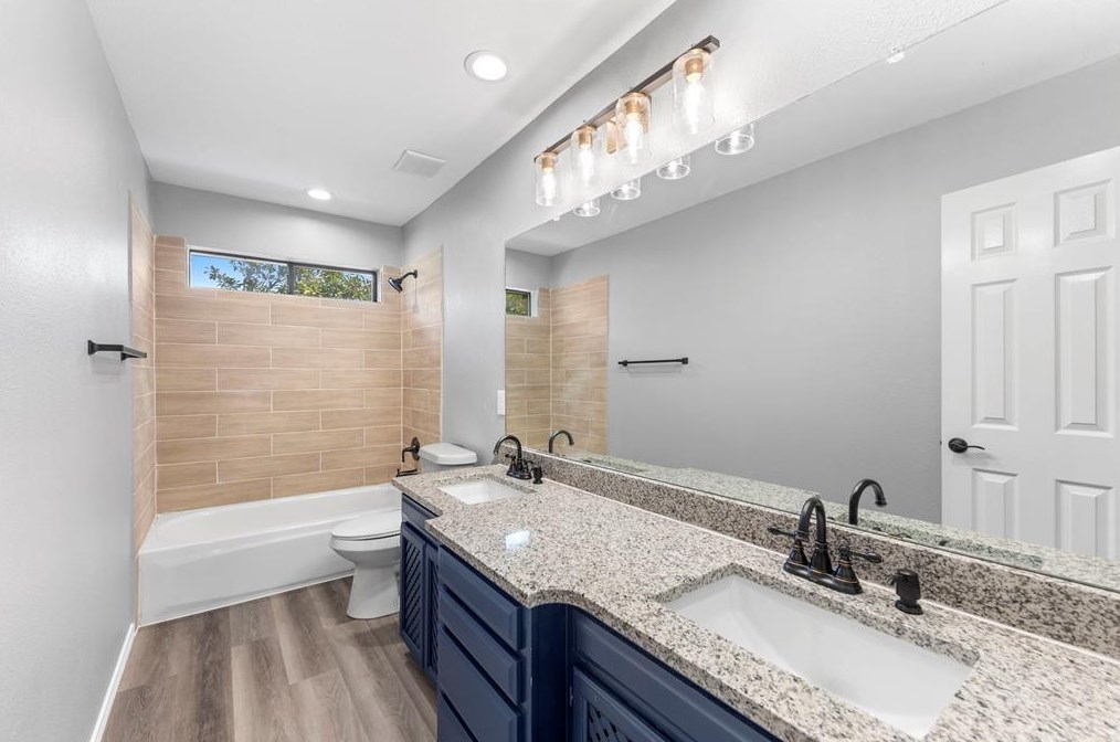 153 Meadowcreek Rd, Coppell TX 75019-4027 exterior