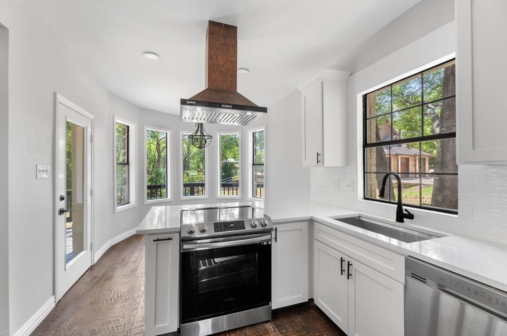 153 Meadowcreek Rd, Coppell TX 75019-4027 exterior