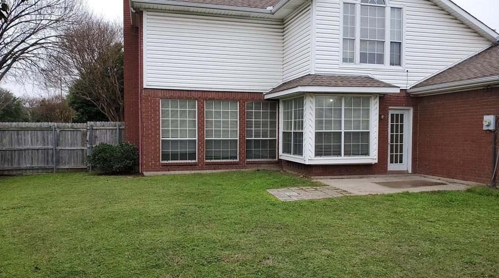 7008 Hillview Dr, Plano, TX 75025