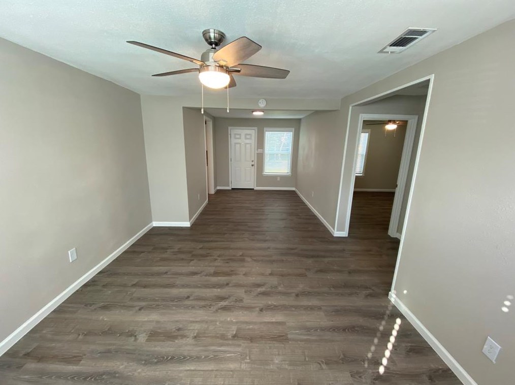 7223 Platas St, Dallas, TX 75227