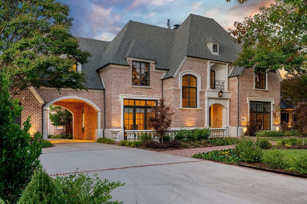 6419 Lakehurst Ave, Dallas, TX 75230-5130