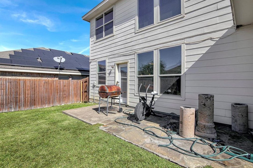 2545 Pioneer Blf Rd, Mesquite TX 75181-2170 exterior