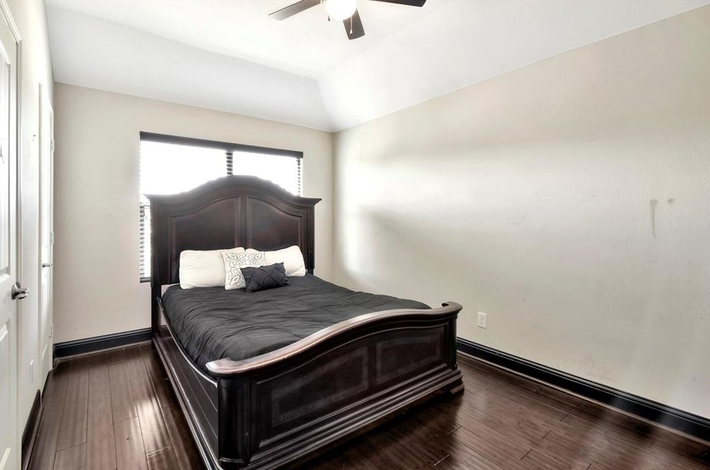 2545 Pioneer Blf Rd, Mesquite TX 75181-2170 exterior