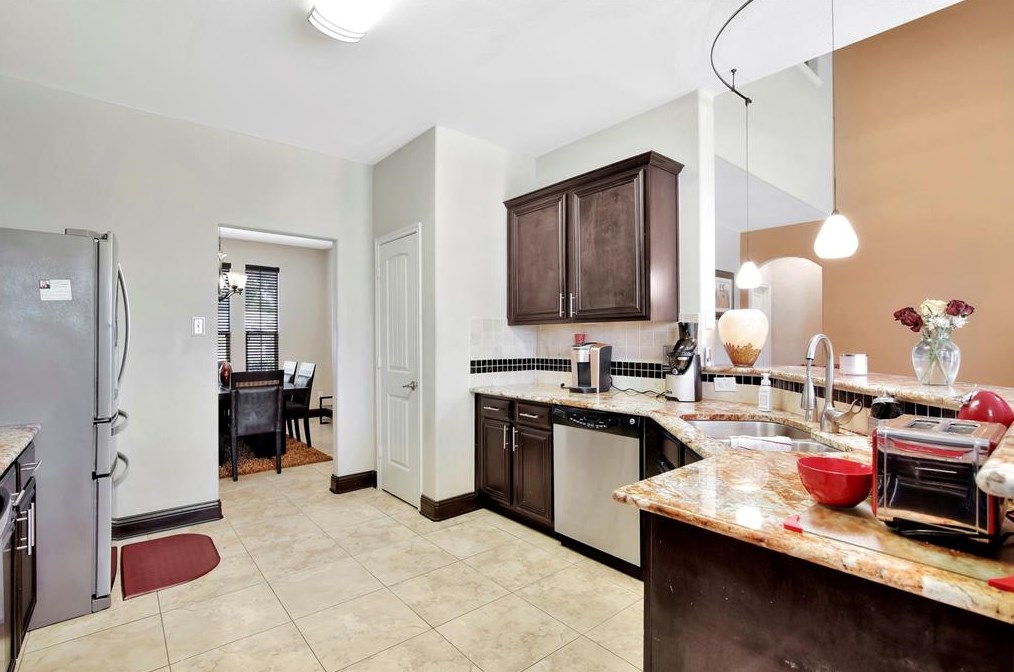 2545 Pioneer Blf Rd, Mesquite TX 75181-2170 exterior