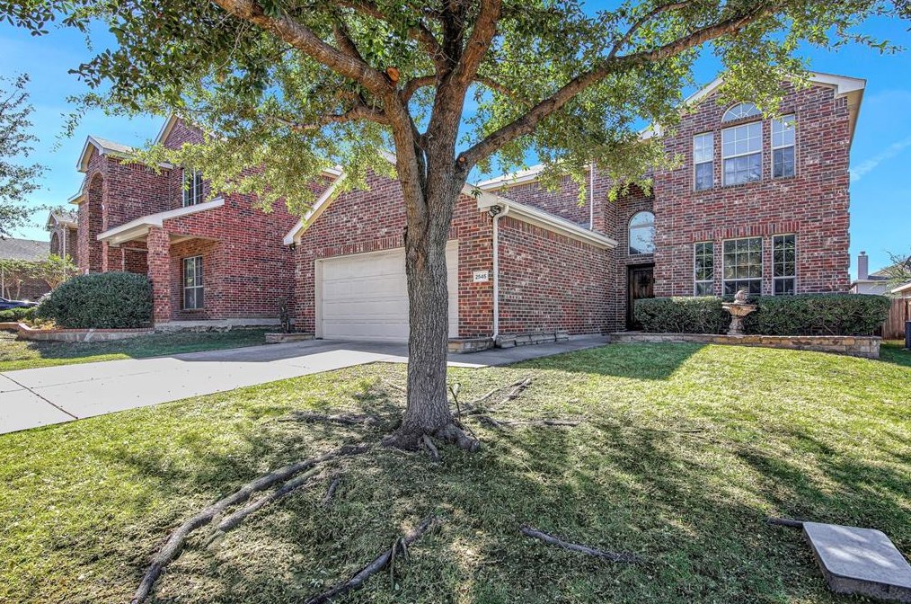 2545 Pioneer Bluffs Rd, Mesquite, TX 75181-2170