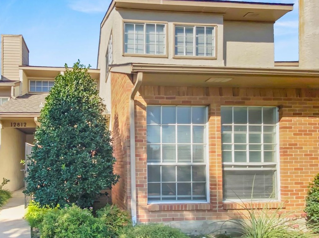12812 Woodbend Ct, Dallas, TX 75243