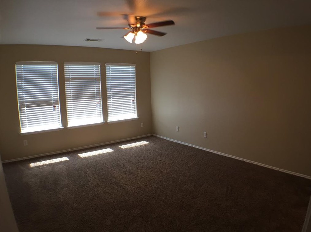 5808 Downs Dr, Fort Worth, TX 76179
