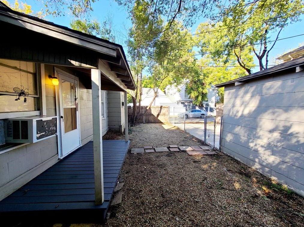 6202 Goliad Ave #b, Dallas, TX 75214
