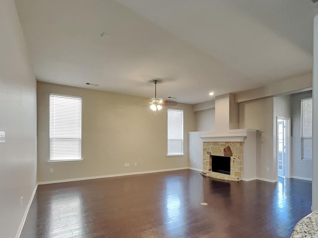 296 Plum Tree Dr, Rockwall, TX 75087