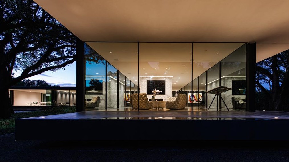 11345 Ricks Cir, Dallas TX  75230-3029 exterior