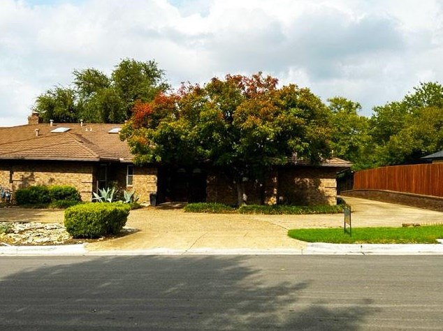 4512 Ranch View Rd, Fort Worth, TX 76109