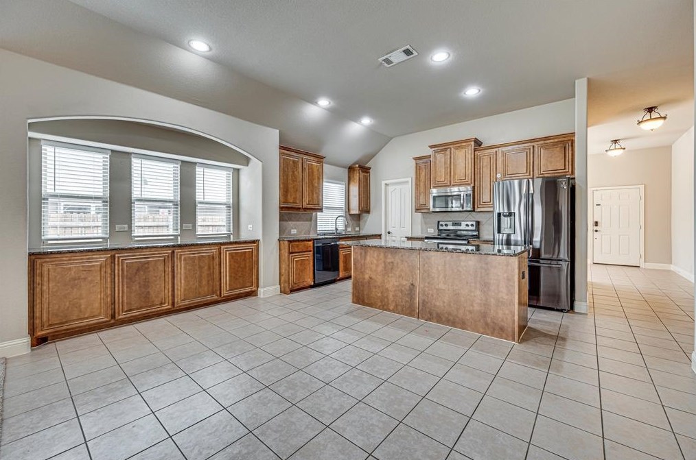 6625 Thistle Wood Dr, Midlothian, TX 76065