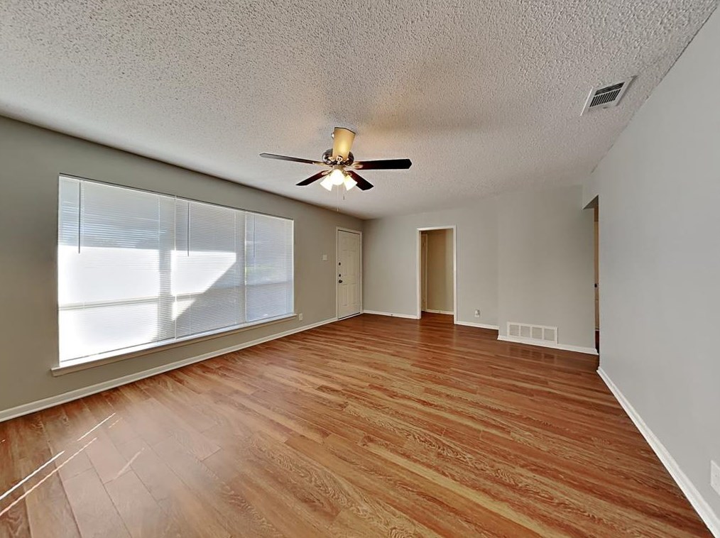 4127 Hyde Park Dr, Mesquite, TX 75150