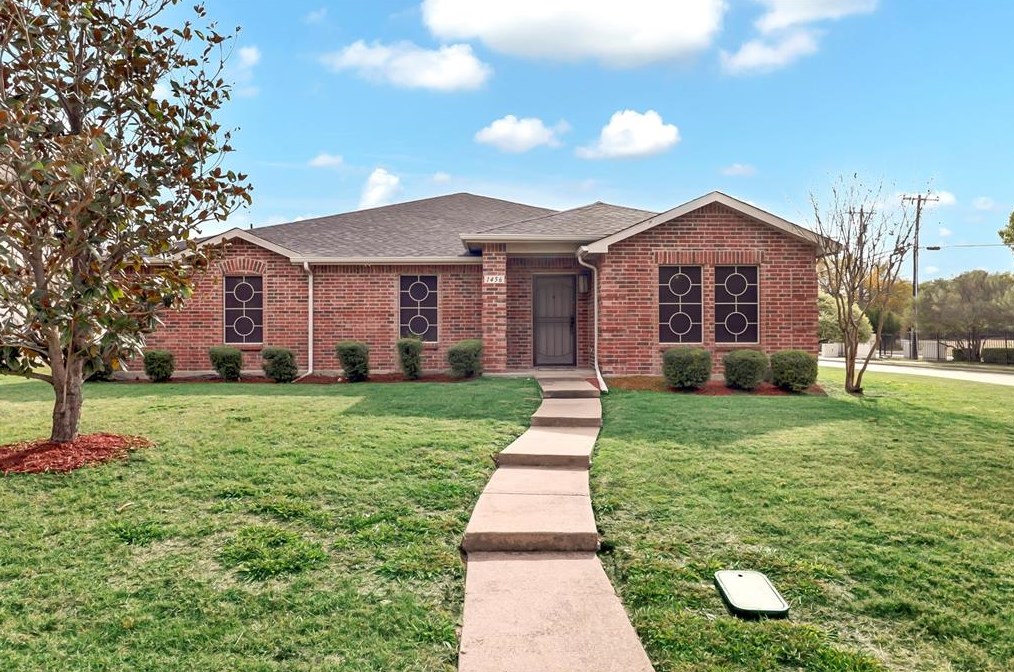 1456 Gentle Rain Dr, Lancaster, TX 75134