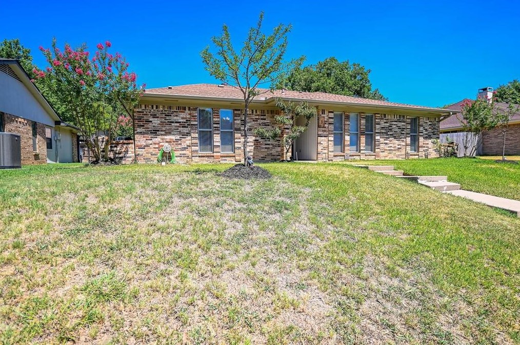 132 Heather Glen Dr, Coppell, TX 75019