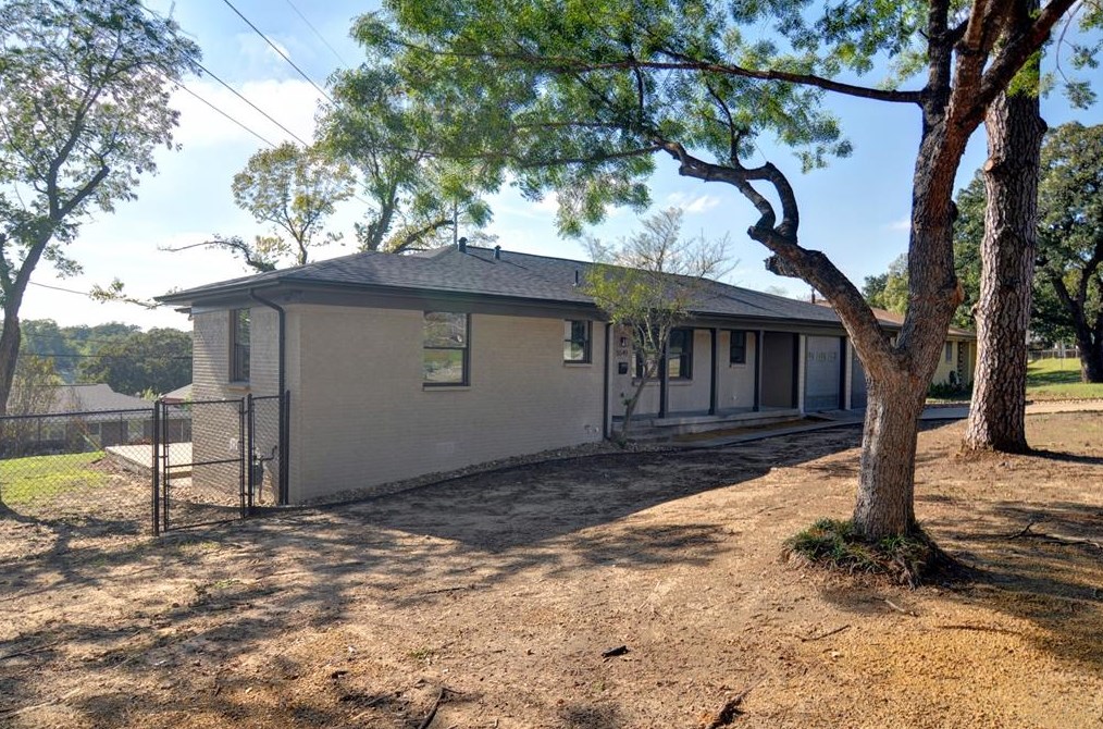 5549 Sam Calloway Rd, Fort Worth, TX 76114