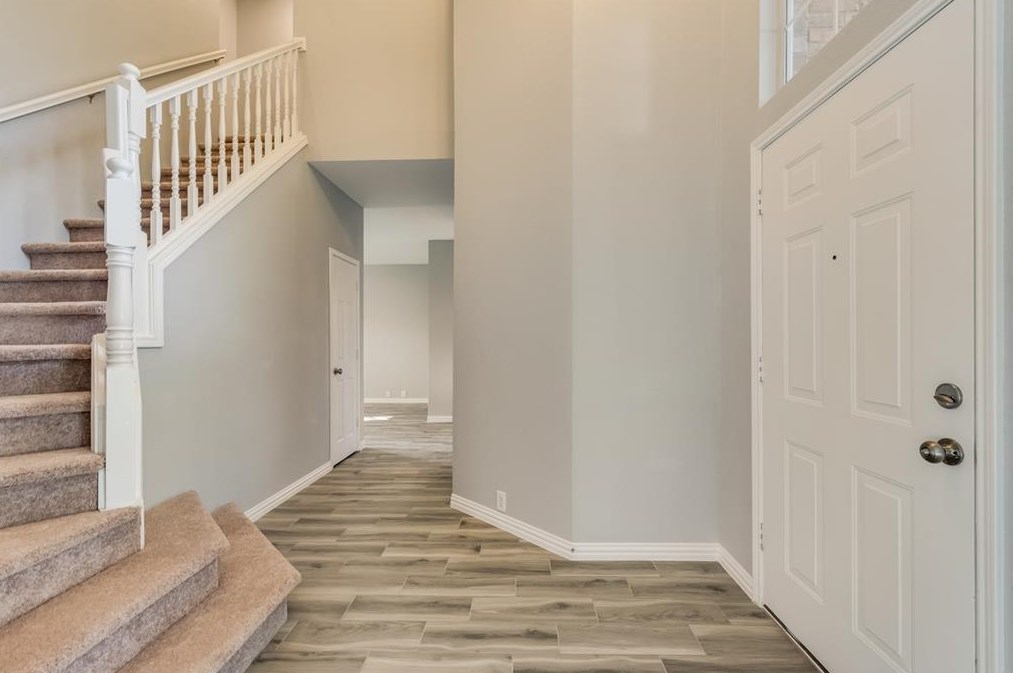 1869 Meyerwood Ln N, Lewisville, TX 75028