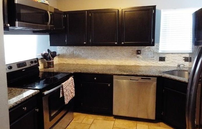 554 Appomattox Dr, Mesquite TX  75149-4868 exterior