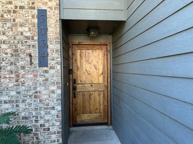 3034 Robin Hill Ln, Garland, TX 75044