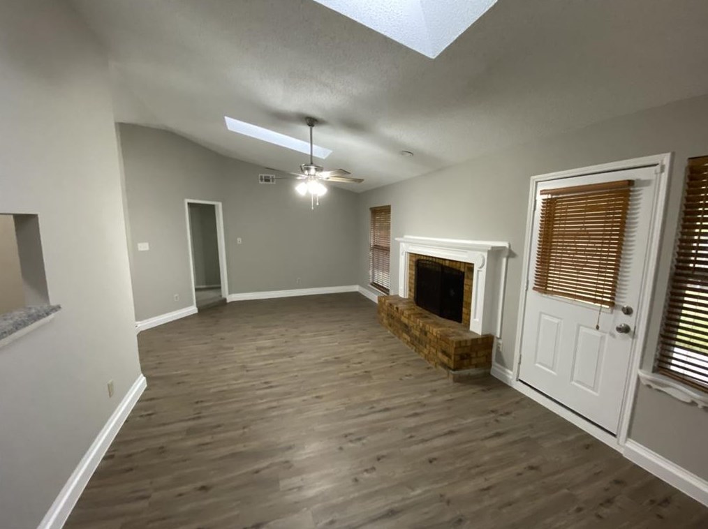 1105 Montclair Dr, Garland, TX 75040