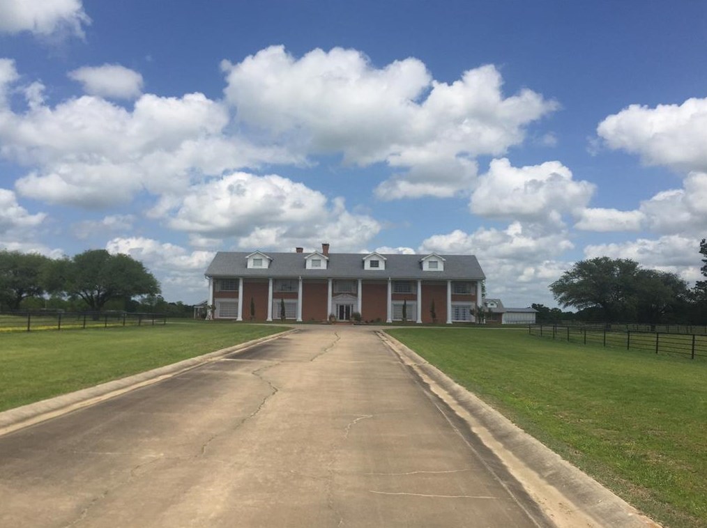 13673 Interstate Hwy 30 E, Saltillo, TX 75478