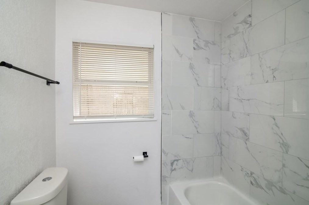 1237 Pentagon Pkwy, Dallas TX  75216-6992 exterior