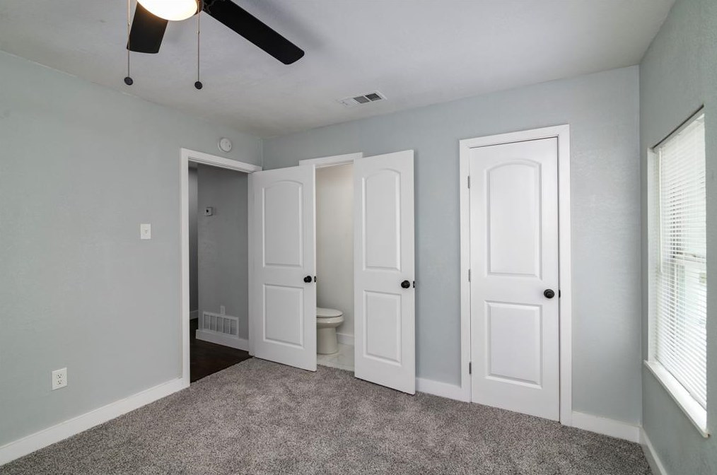 1237 Pentagon Pkwy, Dallas TX  75216-6992 exterior