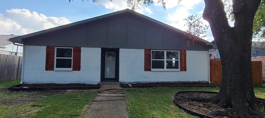322 Thistle Dr, Garland, TX 75043