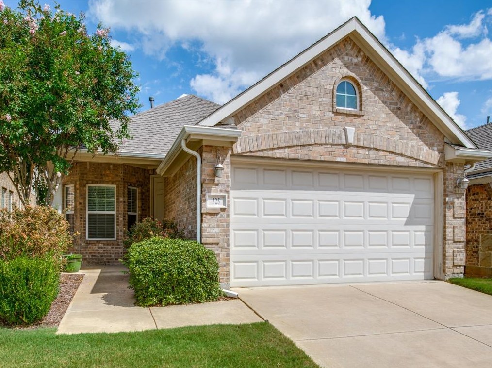 325 Perkins Dr, Argyle, TX 76226