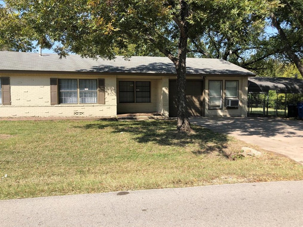 2312 Quail Run Dr, Denton, TX 76208