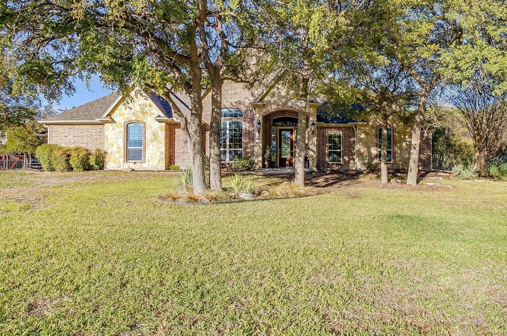 214 Deer Creek Dr, Aledo, TX 76008-6924