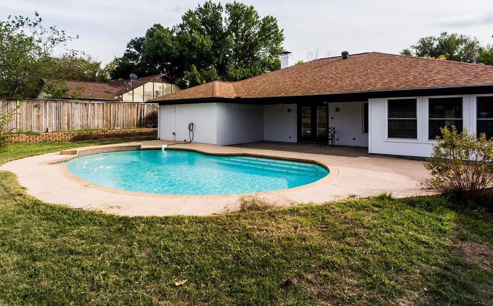 6505 Briley Dr, North Richland Hills, TX 76180