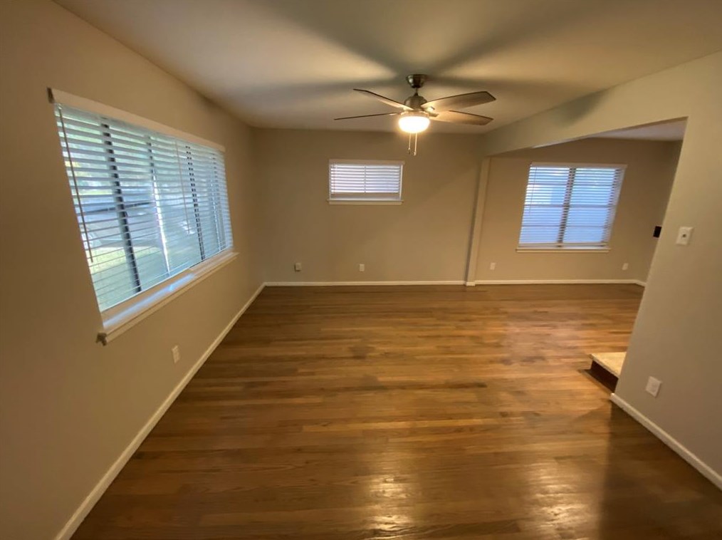 2430 Hillsboro Ave, Dallas, TX 75228