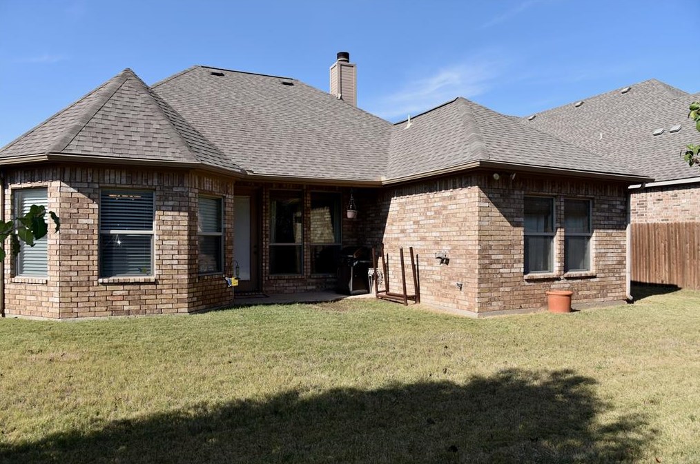 3009 College Ave S, Decatur, TX 76234