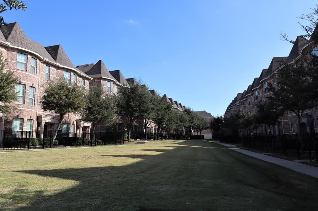 2500 Rockbrook Dr Unit 67, Lewisville, TX 75067