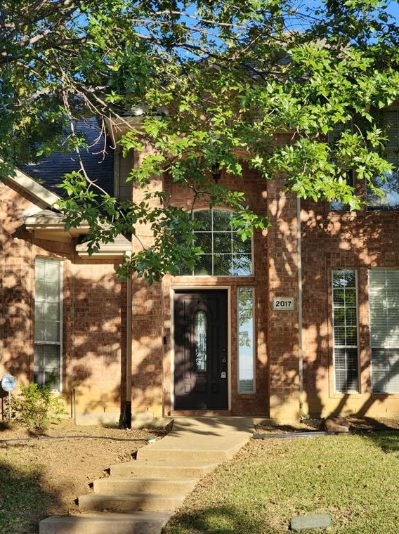 2017 Caitlin Dr, Lewisville, TX 75067