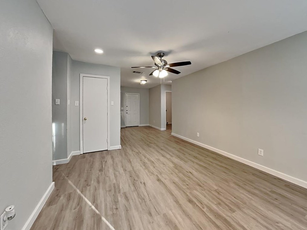 229 Woodgrove St, Mesquite, TX 75181-3421