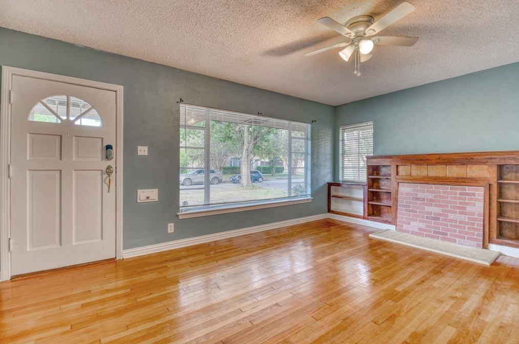 6028 Fairway Ave, Dallas, TX 75227