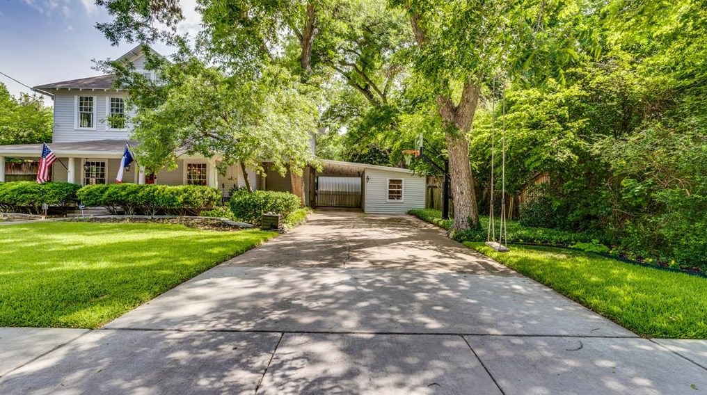 708 W Marvin Ave, Waxahachie, TX 75165