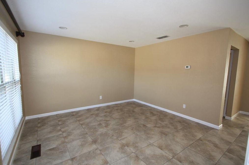 6353 Basswood Dr, Fort Worth, TX 76135