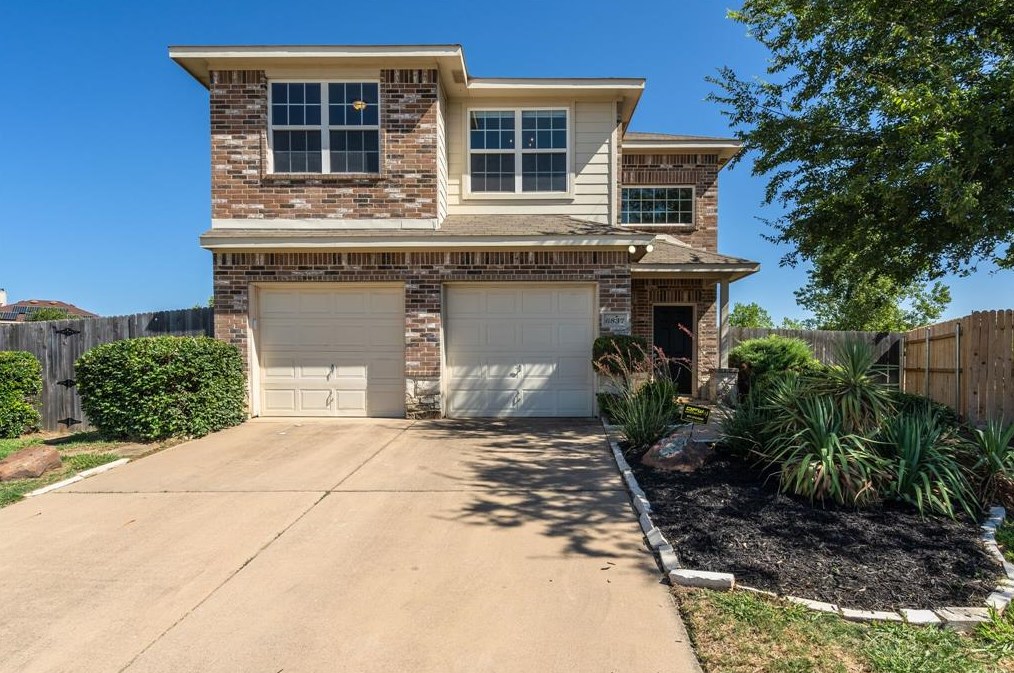 6837 Waterhill Ln, Fort Worth, TX 76179